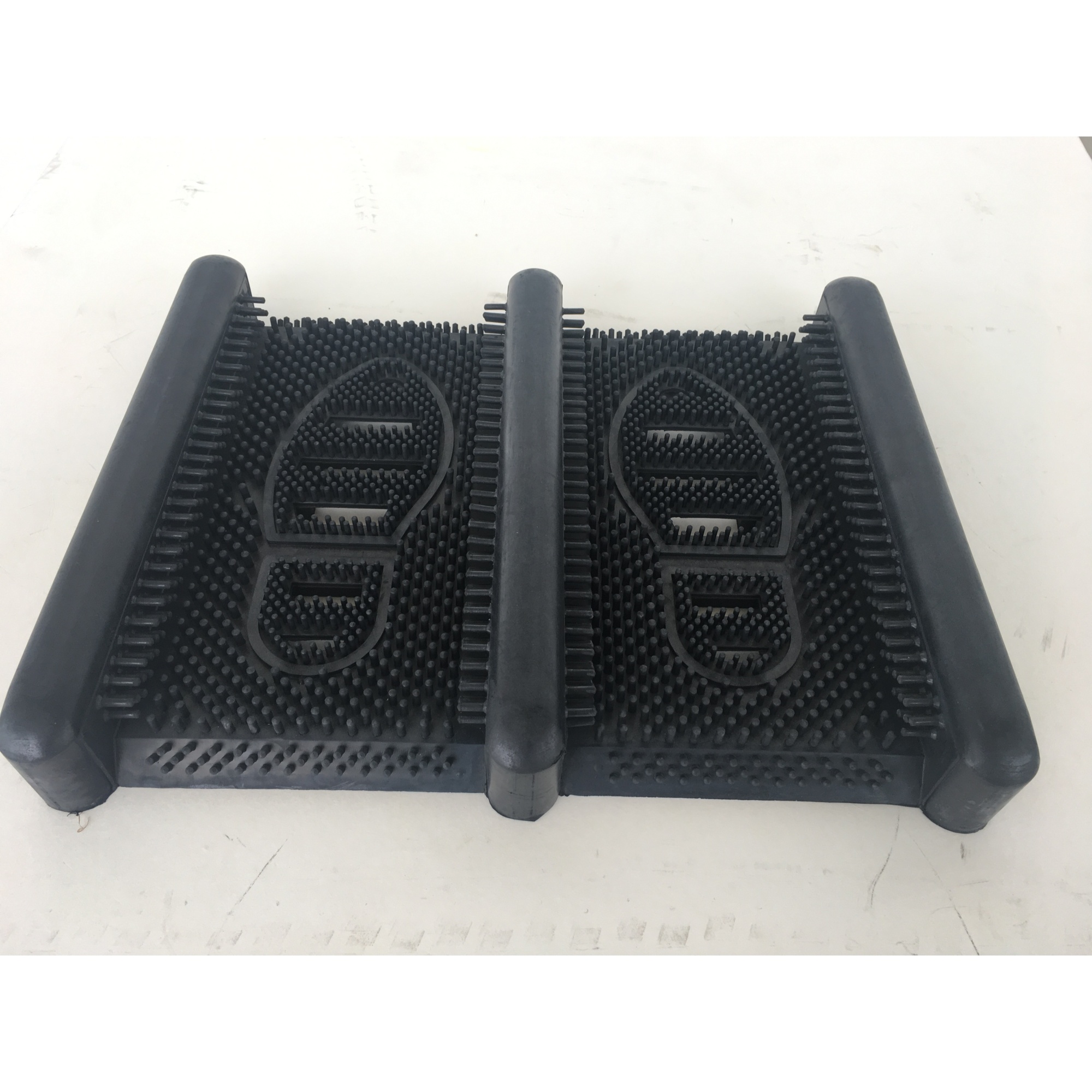 Shop Tuff Boot Scraper - 15in. x 12.25in., Durable Rubber, Black, Model# STF-1512BS